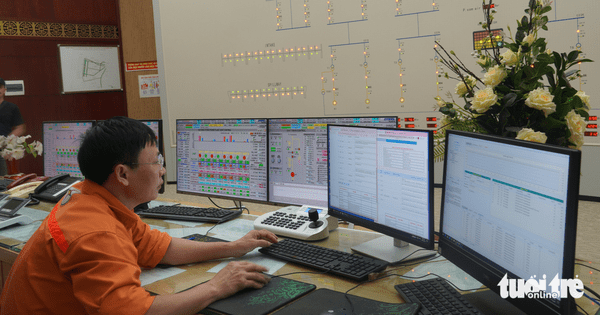 Huy động nhiều nhà máy nhiệt điện vì nước thủy điện về ít