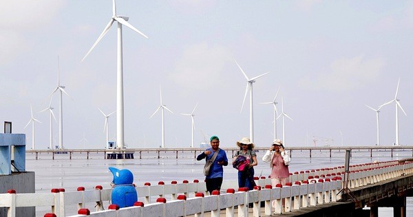 Bán điện tái tạo trực tiếp cho khách hàng: Khó khả thi?