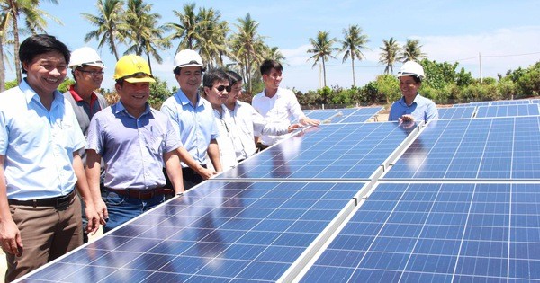 Doanh nghiệp ‘mất phương hướng’ khi chờ đợi chính sách điện mặt trời mái nhà