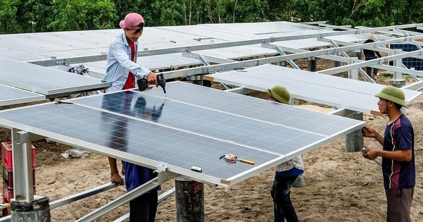 Sai số huy động điện gió, điện mặt trời tới 20%, thách thức cho hệ thống