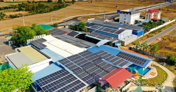 Không để lãng phí điện mặt trời áp mái