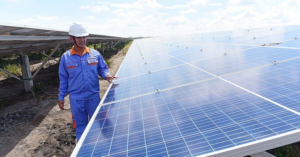 Sẽ mua điện mặt trời qua pin lưu trữ