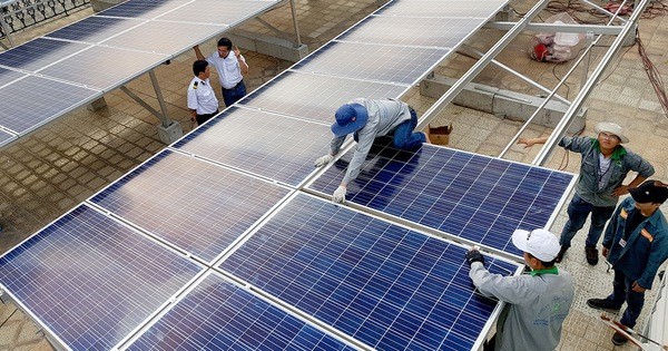 Điện sinh khối, điện mặt trời mái nhà sẽ được mua bán trực tiếp