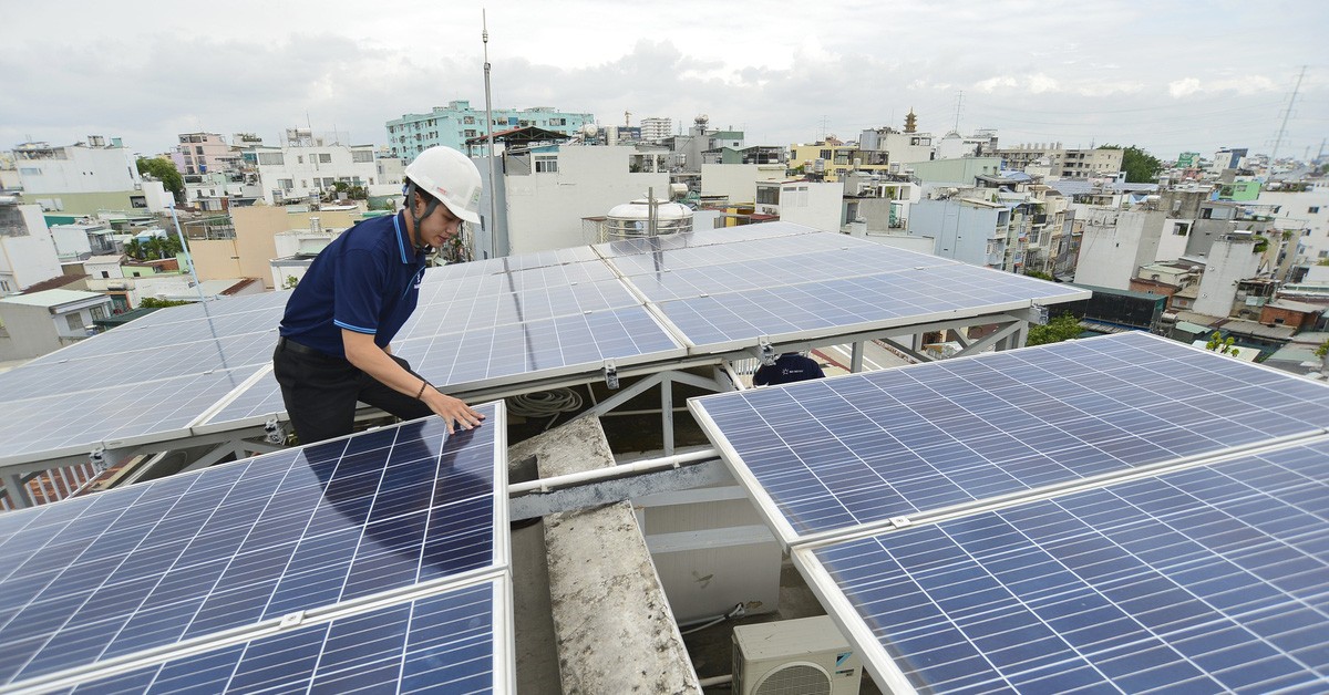 Điện mặt trời mái nhà được bán 20% công suất?