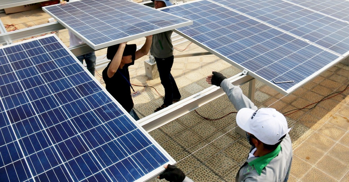 Lắp điện mặt trời áp mái được hỗ trợ từ 2-3 triệu đồng/hộ, ngân sách dự chi 42.000 tỉ đồng