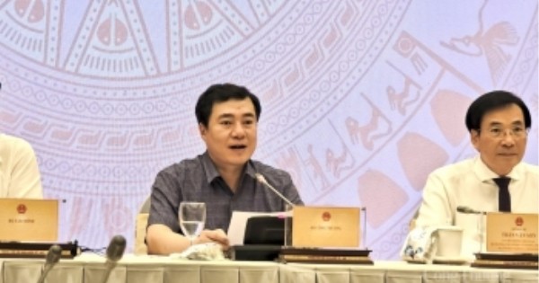 Khuyến khích điện mặt trời mái nhà: Không phục vụ mục đích kinh doanh, mua bán điện