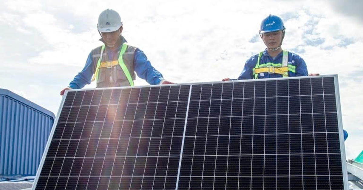 Đề xuất lắp đặt điện mặt trời mái nhà chỉ cần thông báo UBND cấp xã
