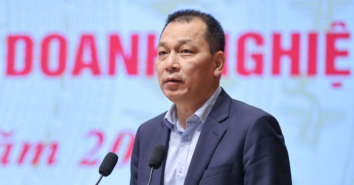 Nêu câu hỏi tại sao EVN phải đầu tư nhiều thế, chủ tịch nói nếu không đầu tư 5 năm sau sẽ thiếu điện