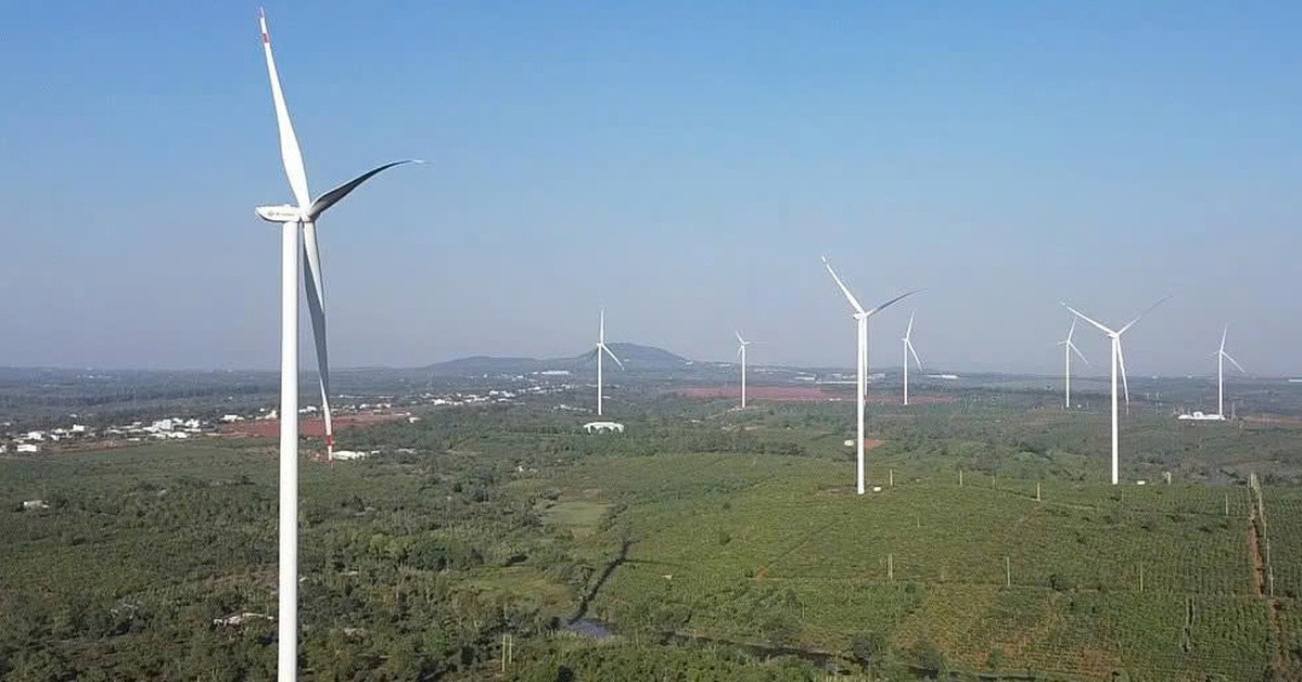 Nhà đầu tư tiếp tục đổ tiền vào điện gió, điện mặt trời tại Gia Lai, tổng vốn 11.350 tỉ đồng