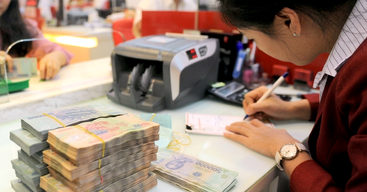 EVN gửi ngân hàng 152.000 tỉ đồng, các tập đoàn lớn khác gửi bao nhiêu?