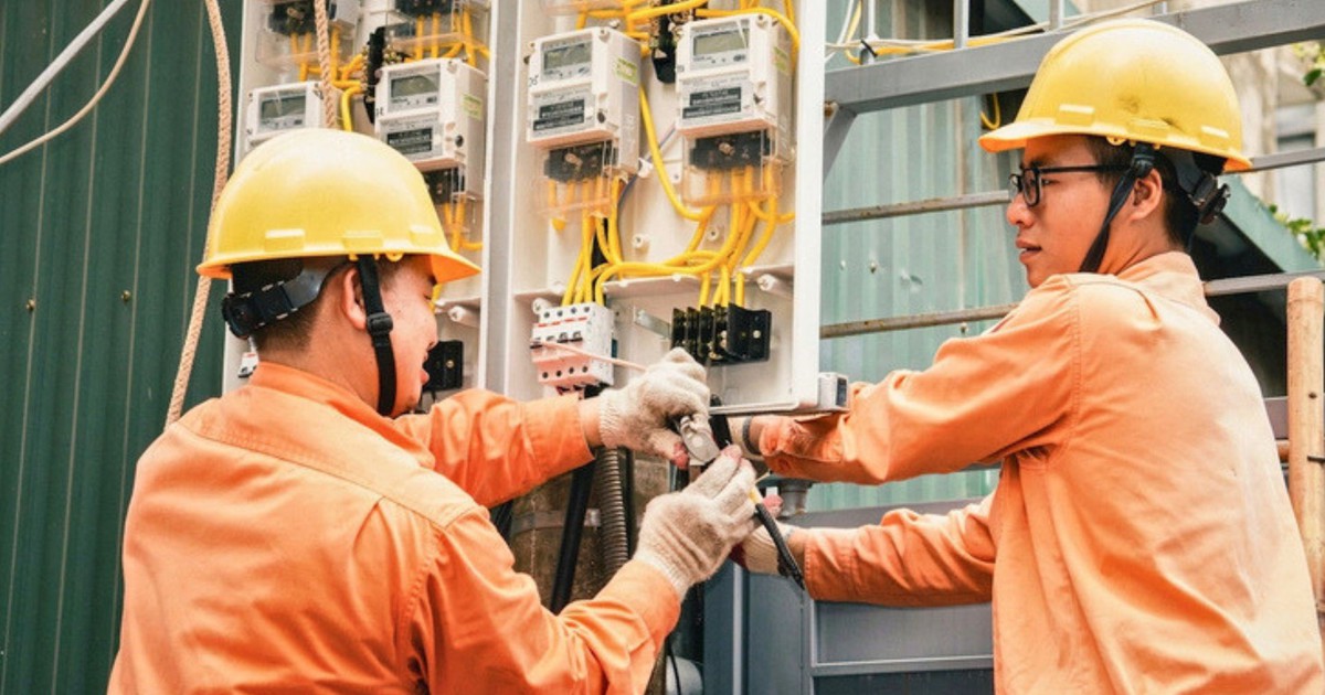 Chính phủ đề xuất áp giá điện giờ cao điểm, thấp điểm với khách hàng sinh hoạt