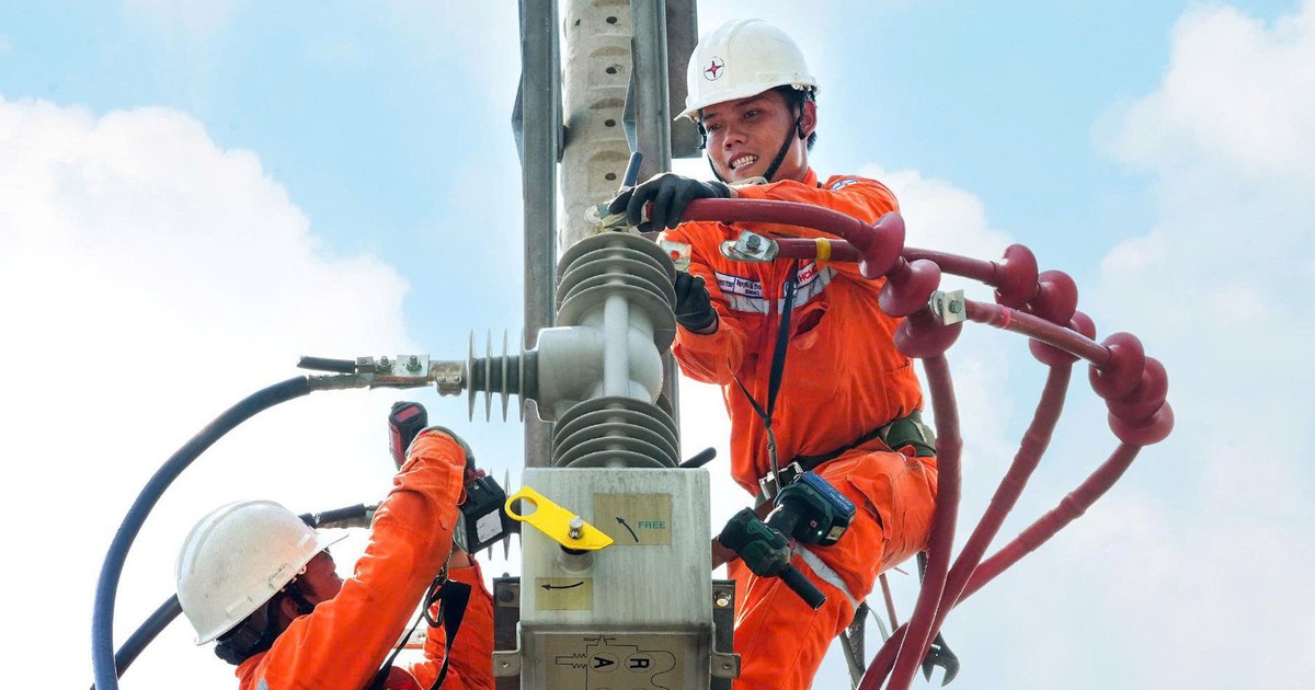 6 tháng đầu năm EVN lãi sau thuế 8.631 tỉ, gửi ngân hàng 121.835 tỉ đồng