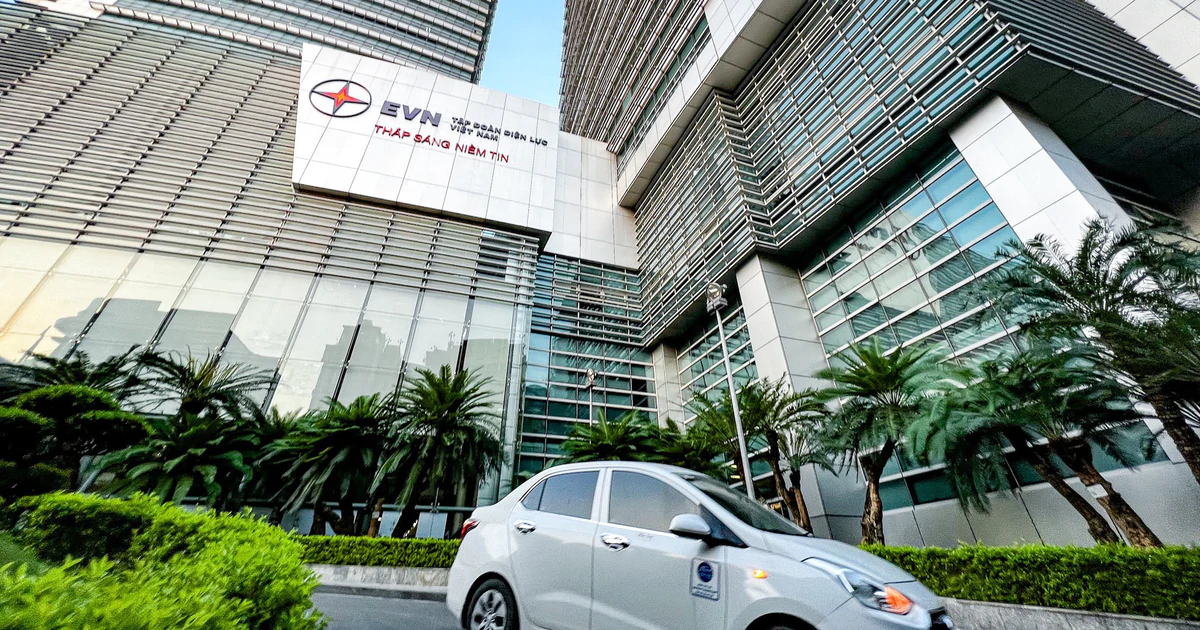 Đề xuất mới tái cơ cấu EVN, giữ nguyên nhiều đơn vị trực thuộc để vào Top 500 thế giới